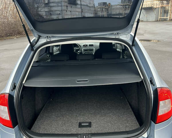 Синий Шкода Октавия, объемом двигателя 1.4 л и пробегом 213 тыс. км за 7599 $, фото 29 на Automoto.ua