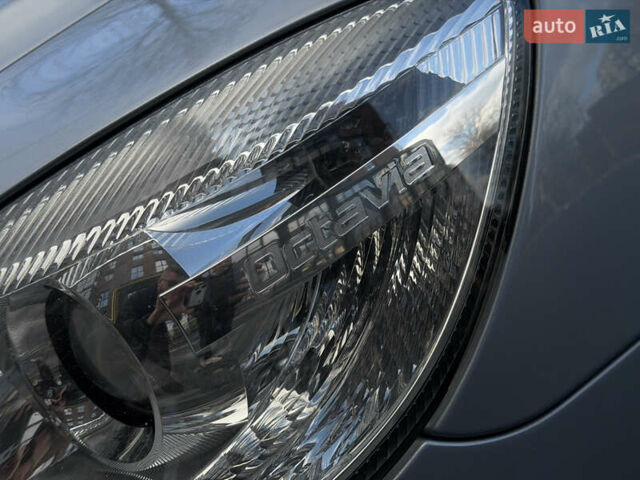 Синий Шкода Октавия, объемом двигателя 1.6 л и пробегом 186 тыс. км за 8400 $, фото 51 на Automoto.ua