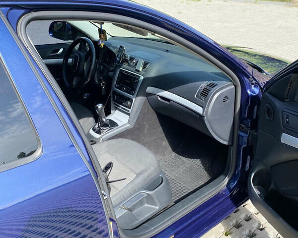 Синій Шкода Октавія, об'ємом двигуна 1.6 л та пробігом 244 тис. км за 7699 $, фото 11 на Automoto.ua