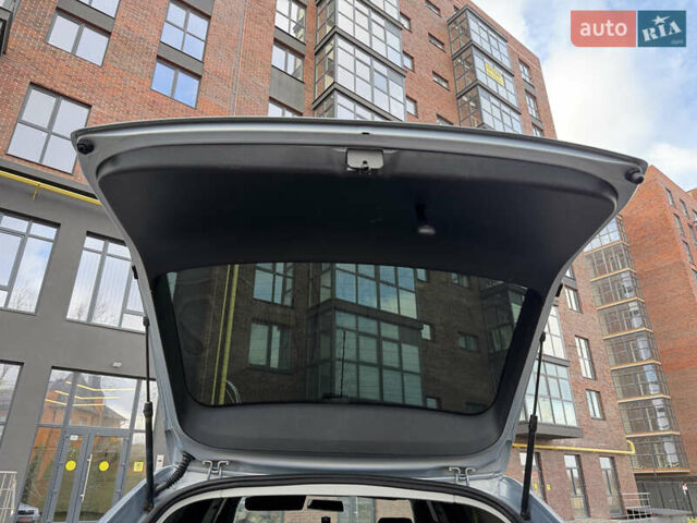 Синий Шкода Октавия, объемом двигателя 1.6 л и пробегом 186 тыс. км за 8400 $, фото 98 на Automoto.ua