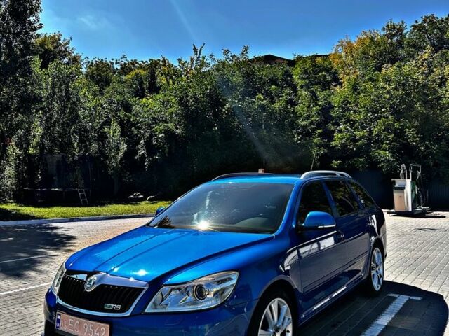 Синій Шкода Октавія, об'ємом двигуна 2 л та пробігом 250 тис. км за 9700 $, фото 1 на Automoto.ua