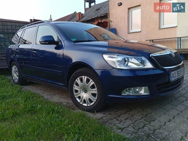 Синий Шкода Октавия, объемом двигателя 1.6 л и пробегом 270 тыс. км за 6200 $, фото 1 на Automoto.ua