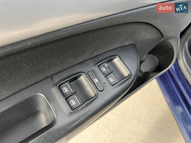 Синий Шкода Октавия, объемом двигателя 1.4 л и пробегом 228 тыс. км за 7350 $, фото 16 на Automoto.ua