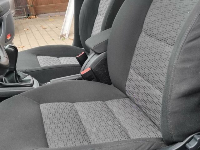 Синий Шкода Октавия, объемом двигателя 1.4 л и пробегом 235 тыс. км за 7500 $, фото 7 на Automoto.ua