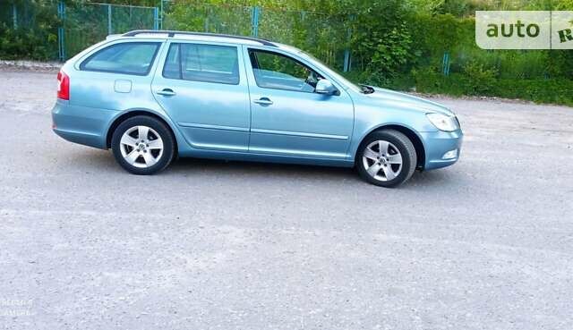 Синий Шкода Октавия, объемом двигателя 1.6 л и пробегом 270 тыс. км за 7700 $, фото 3 на Automoto.ua