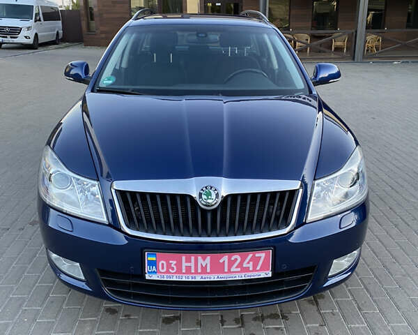 Синий Шкода Октавия, объемом двигателя 1.8 л и пробегом 209 тыс. км за 7500 $, фото 7 на Automoto.ua