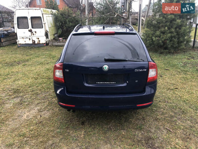 Синий Шкода Октавия, объемом двигателя 0 л и пробегом 230 тыс. км за 4750 $, фото 3 на Automoto.ua