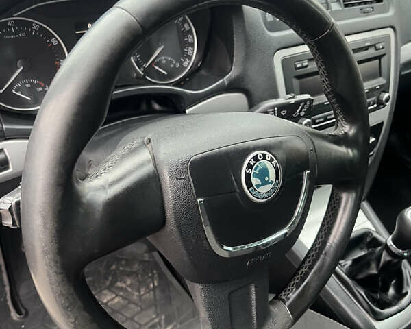 Синий Шкода Октавия, объемом двигателя 1.4 л и пробегом 273 тыс. км за 5900 $, фото 65 на Automoto.ua