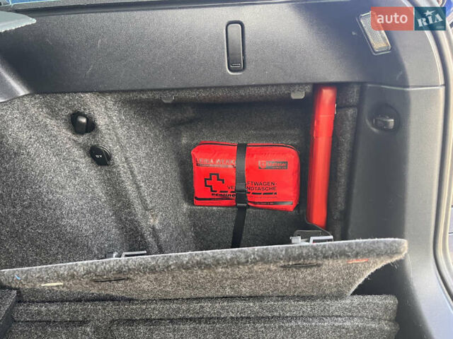 Синий Шкода Октавия, объемом двигателя 1.8 л и пробегом 223 тыс. км за 7600 $, фото 23 на Automoto.ua