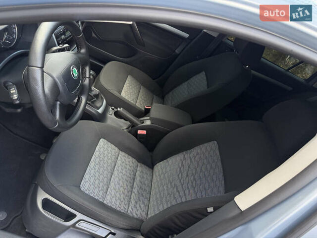 Синий Шкода Октавия, объемом двигателя 1.6 л и пробегом 186 тыс. км за 8400 $, фото 73 на Automoto.ua