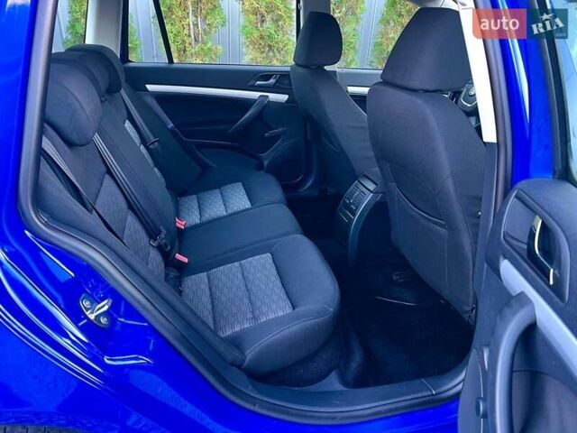 Синий Шкода Октавия, объемом двигателя 1.6 л и пробегом 233 тыс. км за 7800 $, фото 84 на Automoto.ua