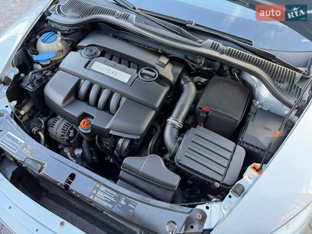 Синий Шкода Октавия, объемом двигателя 1.6 л и пробегом 186 тыс. км за 8400 $, фото 94 на Automoto.ua