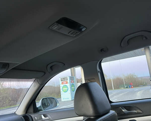Синій Шкода Октавія, об'ємом двигуна 1.6 л та пробігом 362 тис. км за 7500 $, фото 22 на Automoto.ua