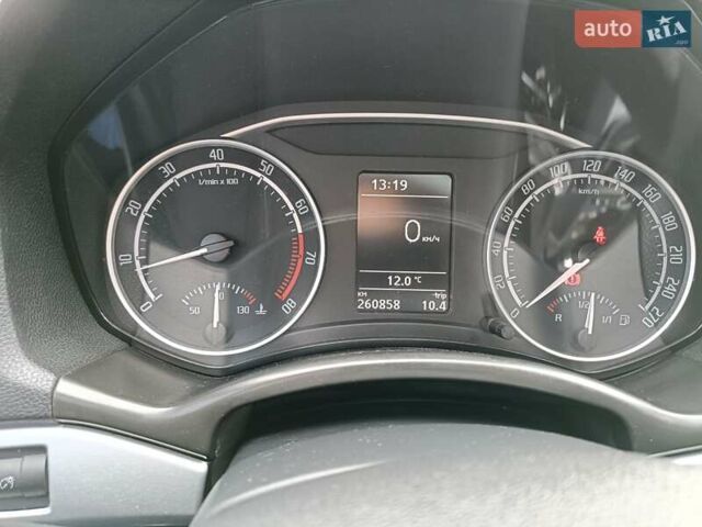 Шкода Октавия 2010 в Виннице на Automoto.ua Синий Шкода Октавия, объемом двигателя 1.98 л и пробегом 260 тыс. км за 7800 $, фото 27 на Automoto.ua