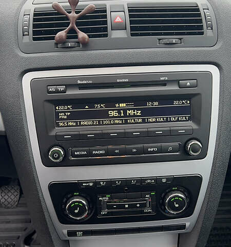 Синий Шкода Октавия, объемом двигателя 1.4 л и пробегом 213 тыс. км за 7599 $, фото 18 на Automoto.ua