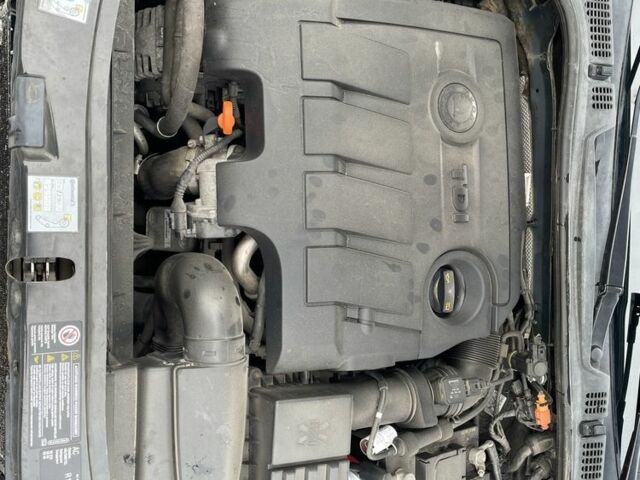 Синий Шкода Октавия, объемом двигателя 1.6 л и пробегом 288 тыс. км за 7950 $, фото 11 на Automoto.ua