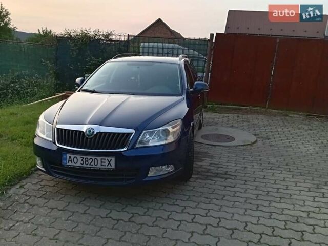 Синий Шкода Октавия, объемом двигателя 1.6 л и пробегом 270 тыс. км за 6200 $, фото 2 на Automoto.ua