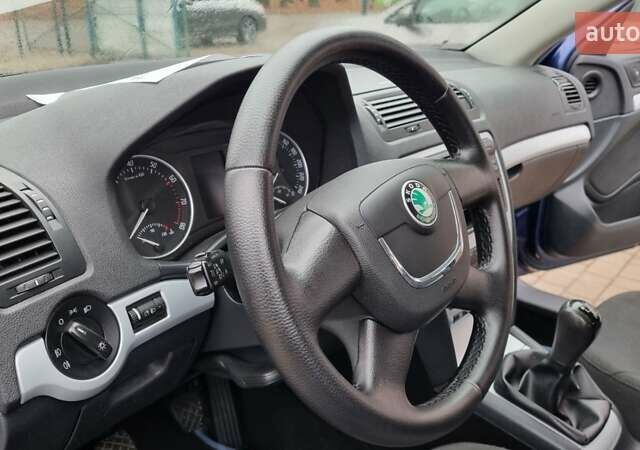 Синій Шкода Октавія, об'ємом двигуна 1.4 л та пробігом 235 тис. км за 7500 $, фото 16 на Automoto.ua
