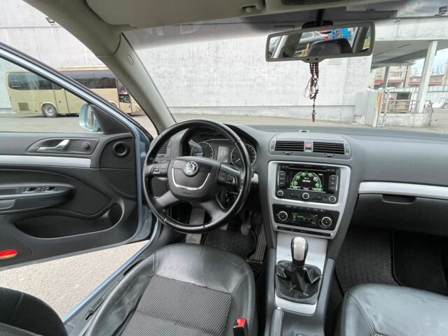 Синій Шкода Октавія, об'ємом двигуна 1.6 л та пробігом 361 тис. км за 6307 $, фото 18 на Automoto.ua