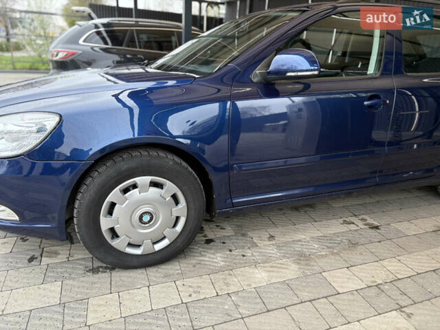 Синій Шкода Октавія, об'ємом двигуна 1.9 л та пробігом 245 тис. км за 6900 $, фото 9 на Automoto.ua