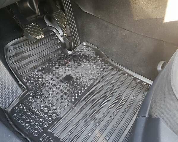 Синій Шкода Октавія, об'ємом двигуна 1.6 л та пробігом 287 тис. км за 6700 $, фото 22 на Automoto.ua