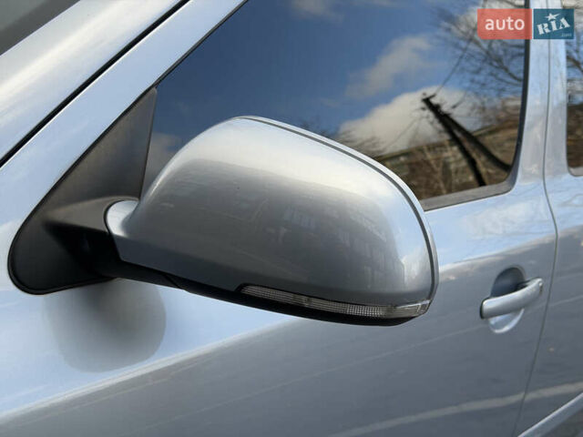 Синий Шкода Октавия, объемом двигателя 1.6 л и пробегом 186 тыс. км за 8400 $, фото 53 на Automoto.ua