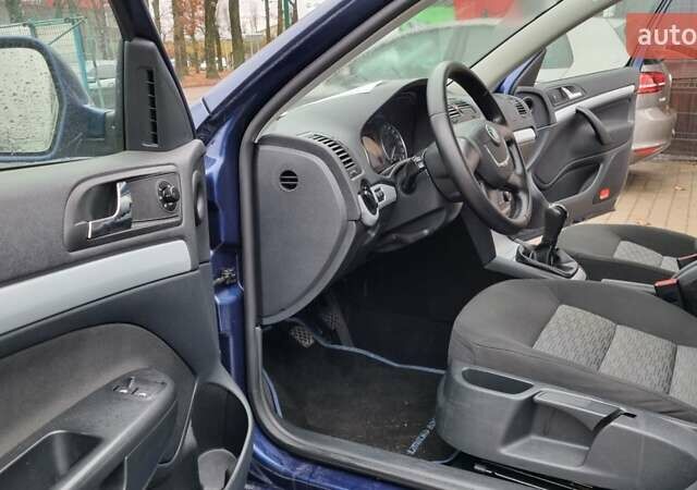 Синій Шкода Октавія, об'ємом двигуна 1.4 л та пробігом 235 тис. км за 7500 $, фото 18 на Automoto.ua
