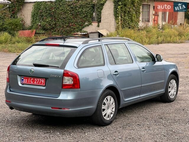 Синій Шкода Октавія, об'ємом двигуна 1.6 л та пробігом 217 тис. км за 7599 $, фото 3 на Automoto.ua