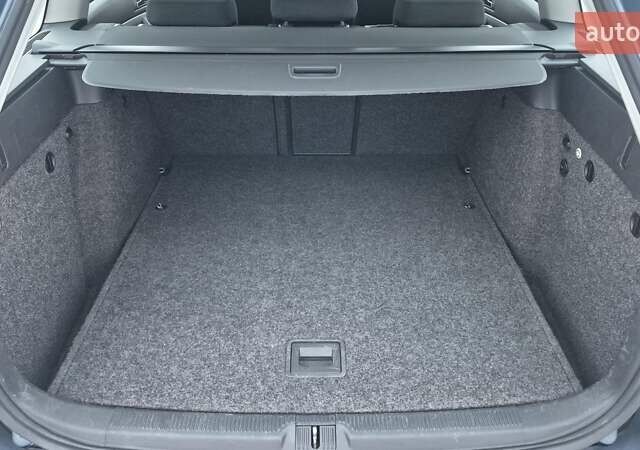 Синий Шкода Октавия, объемом двигателя 1.8 л и пробегом 165 тыс. км за 7699 $, фото 24 на Automoto.ua