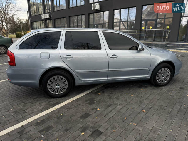 Синий Шкода Октавия, объемом двигателя 1.6 л и пробегом 186 тыс. км за 8400 $, фото 38 на Automoto.ua