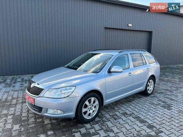 Синий Шкода Октавия, объемом двигателя 1.4 л и пробегом 212 тыс. км за 6400 $, фото 1 на Automoto.ua