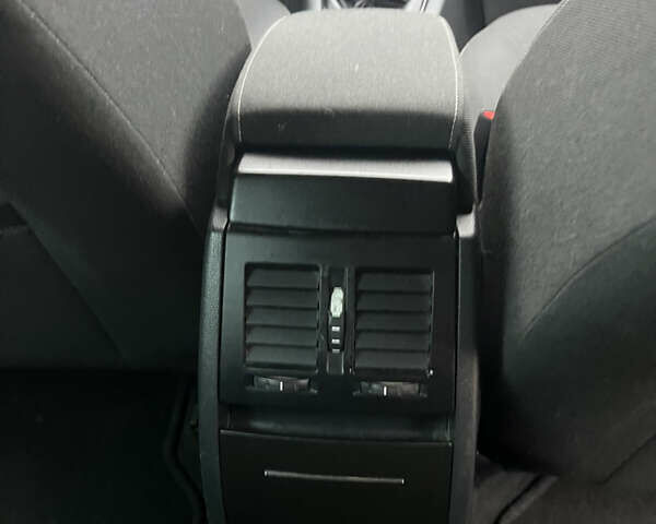 Синий Шкода Октавия, объемом двигателя 1.4 л и пробегом 273 тыс. км за 5750 $, фото 32 на Automoto.ua