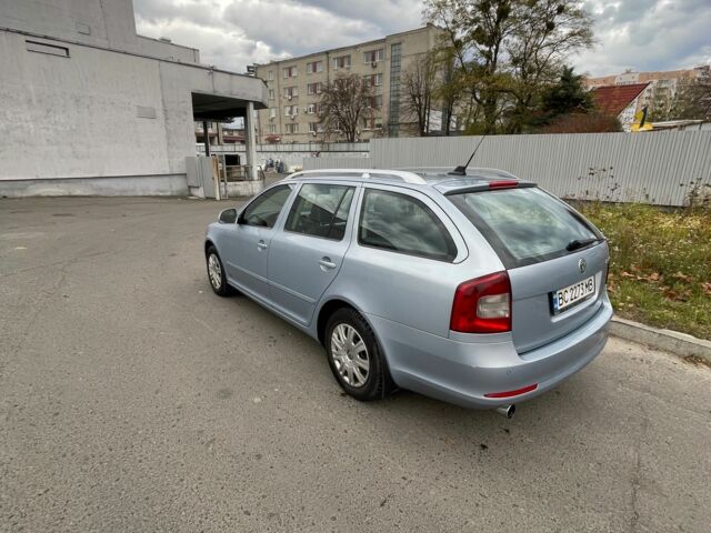 Синій Шкода Октавія, об'ємом двигуна 1.6 л та пробігом 361 тис. км за 6307 $, фото 1 на Automoto.ua