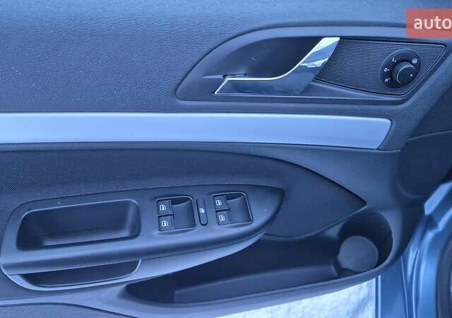 Синий Шкода Октавия, объемом двигателя 1.8 л и пробегом 165 тыс. км за 7699 $, фото 19 на Automoto.ua