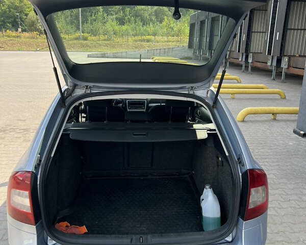 Синий Шкода Октавия, объемом двигателя 1.6 л и пробегом 335 тыс. км за 6800 $, фото 9 на Automoto.ua