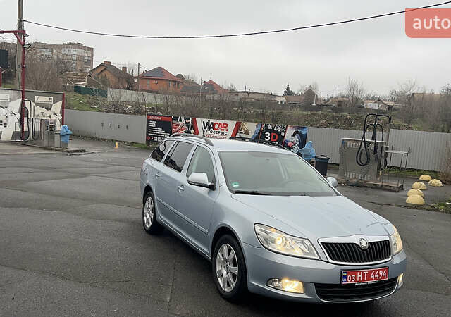 Синий Шкода Октавия, объемом двигателя 1.4 л и пробегом 213 тыс. км за 7599 $, фото 1 на Automoto.ua