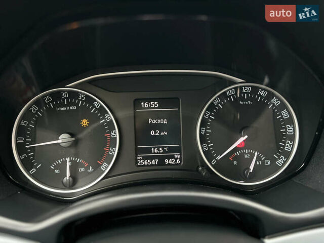 Синий Шкода Октавия, объемом двигателя 1.6 л и пробегом 256 тыс. км за 7950 $, фото 63 на Automoto.ua