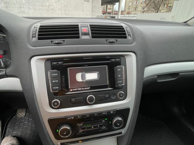 Синій Шкода Октавія, об'ємом двигуна 1.6 л та пробігом 361 тис. км за 6307 $, фото 21 на Automoto.ua