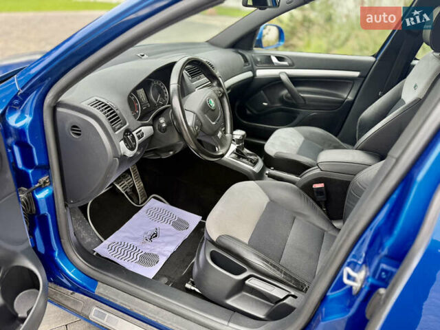 Синій Шкода Октавія, об'ємом двигуна 2 л та пробігом 205 тис. км за 11000 $, фото 24 на Automoto.ua