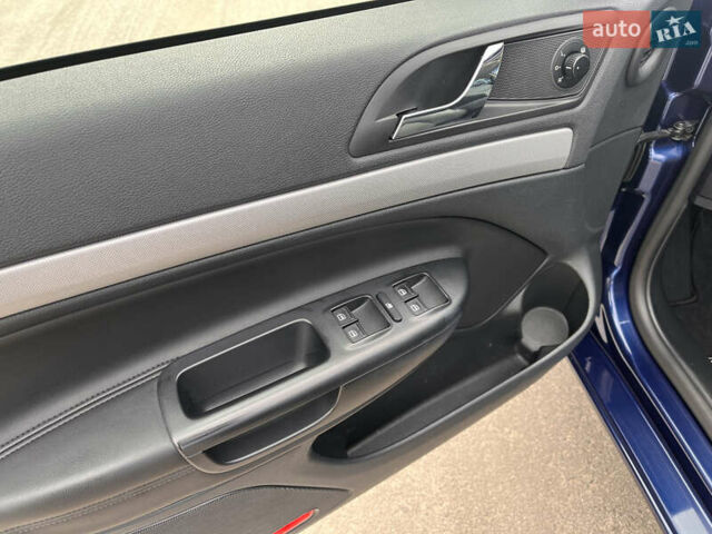 Синий Шкода Октавия, объемом двигателя 1.8 л и пробегом 223 тыс. км за 7600 $, фото 6 на Automoto.ua