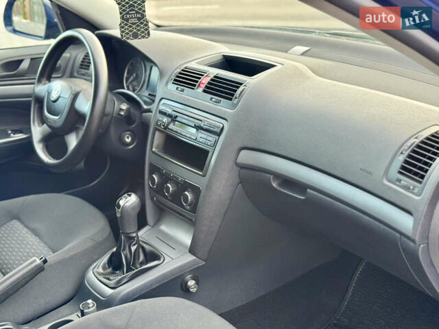 Синій Шкода Октавія, об'ємом двигуна 1.6 л та пробігом 256 тис. км за 6599 $, фото 36 на Automoto.ua