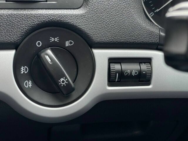 Синій Шкода Октавія, об'ємом двигуна 1.6 л та пробігом 196 тис. км за 7400 $, фото 14 на Automoto.ua