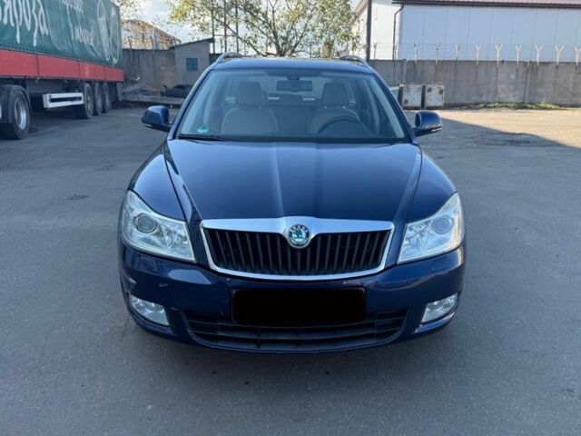 Синий Шкода Октавия, объемом двигателя 1.8 л и пробегом 200 тыс. км за 3999 $, фото 9 на Automoto.ua