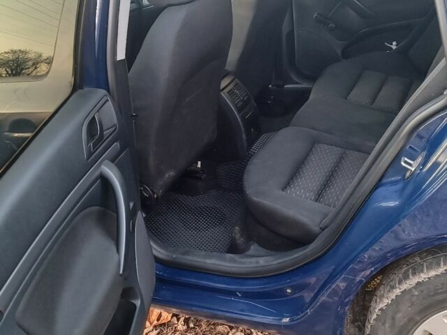 Синий Шкода Октавия, объемом двигателя 1.6 л и пробегом 320 тыс. км за 7000 $, фото 7 на Automoto.ua