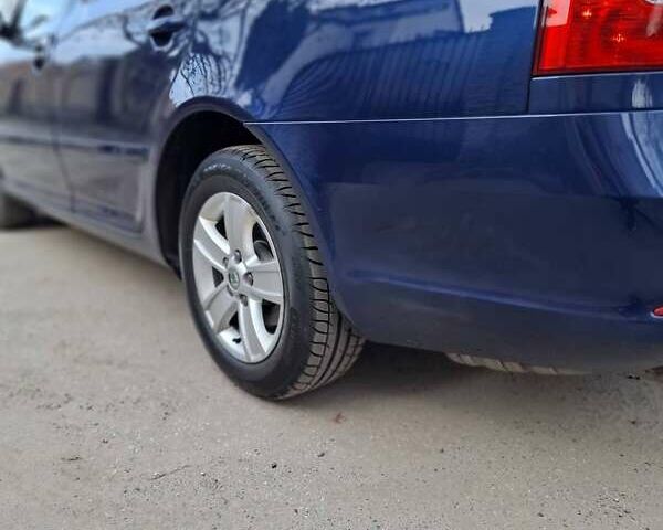 Синий Шкода Октавия, объемом двигателя 1.8 л и пробегом 115 тыс. км за 8900 $, фото 8 на Automoto.ua