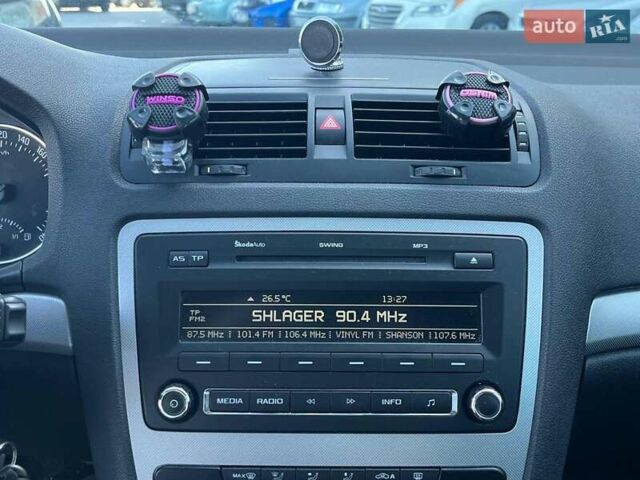 Синій Шкода Октавія, об'ємом двигуна 1.6 л та пробігом 216 тис. км за 8440 $, фото 17 на Automoto.ua