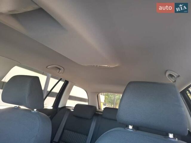 Синий Шкода Октавия, объемом двигателя 1.6 л и пробегом 280 тыс. км за 6900 $, фото 24 на Automoto.ua