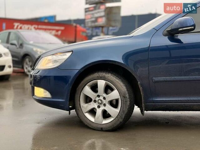 Синий Шкода Октавия, объемом двигателя 1.4 л и пробегом 256 тыс. км за 8290 $, фото 5 на Automoto.ua