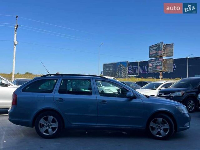 Синій Шкода Октавія, об'ємом двигуна 1.6 л та пробігом 216 тис. км за 8440 $, фото 4 на Automoto.ua