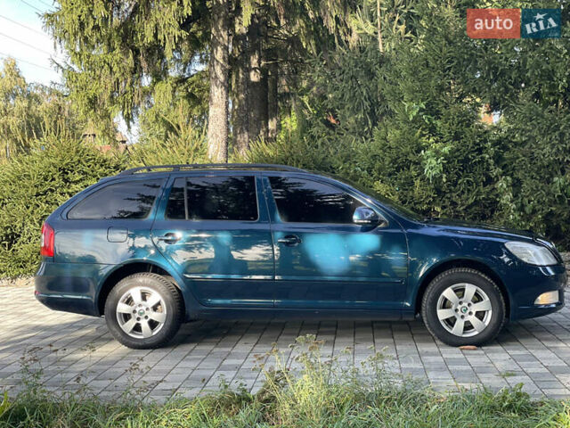 Синий Шкода Октавия, объемом двигателя 1.6 л и пробегом 273 тыс. км за 7800 $, фото 8 на Automoto.ua